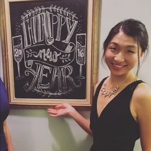 Meet your Posher, Charis